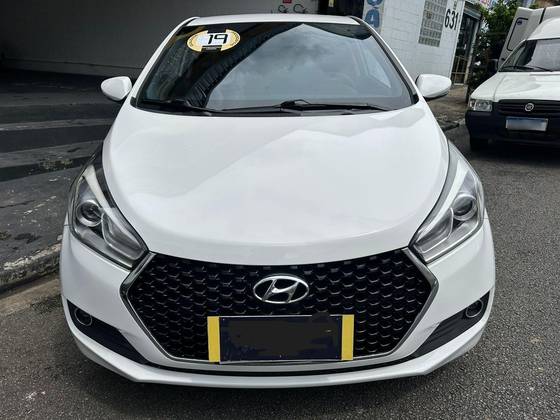 HYUNDAI HB20S 1.0 COMFORT PLUS 12V FLEX 4P MANUAL HYUNDAI HB20S 1.0 COMFORT PLUS 12V FLEX 4P MANUAL
